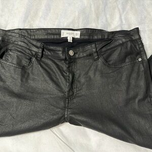 Mango Women's Shiny Black Jeggings